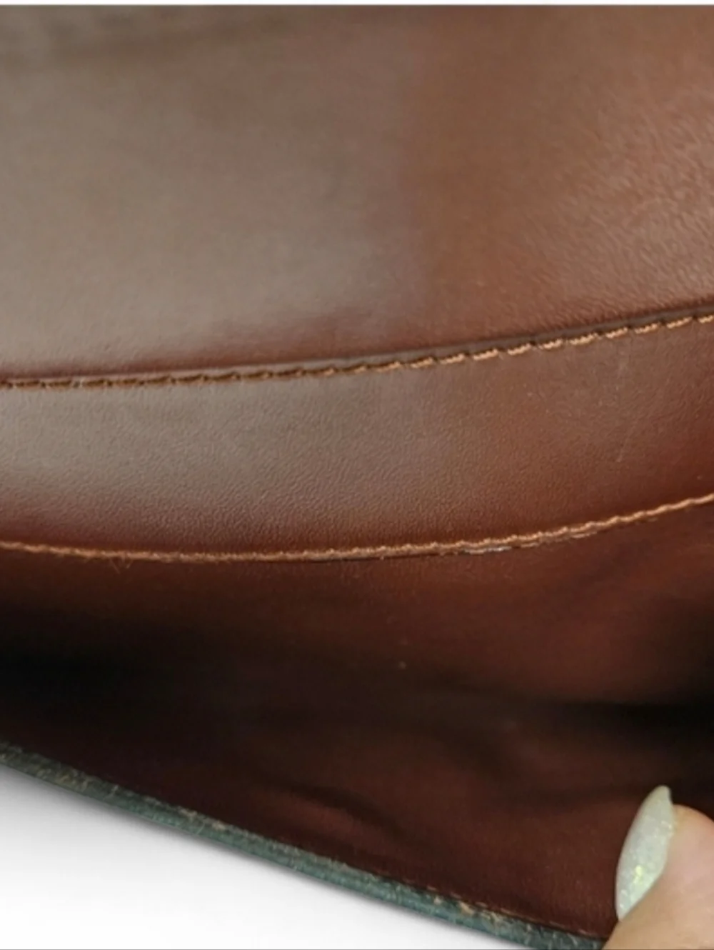 Cartier Must De Front Snap Clutch in Burgundy Calfskin Leather